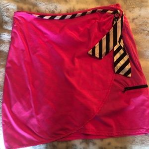 Swing Dish golf skirt.  Size M.